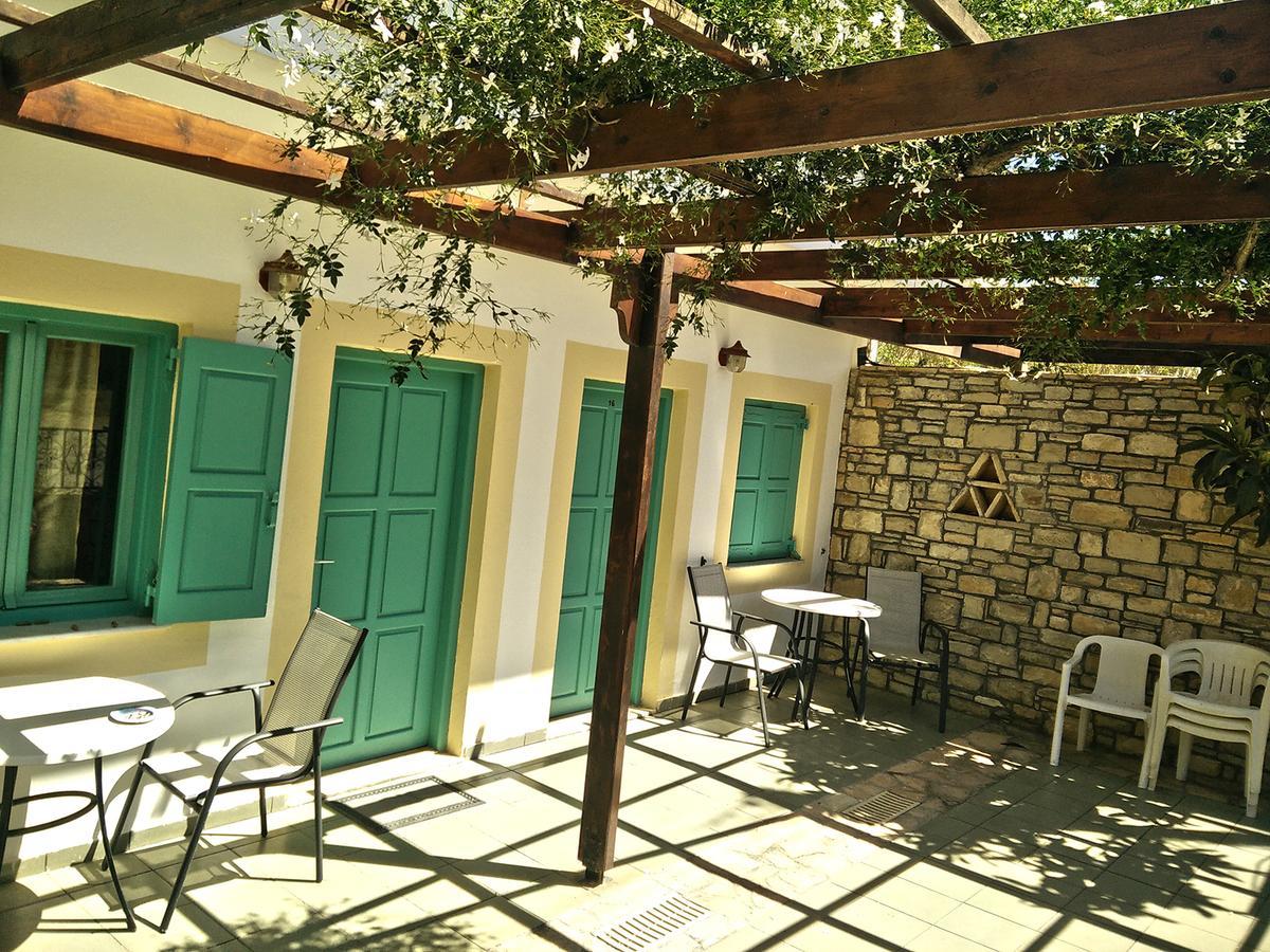 Dimitris Villa Hotel Matala  Ngoại thất bức ảnh