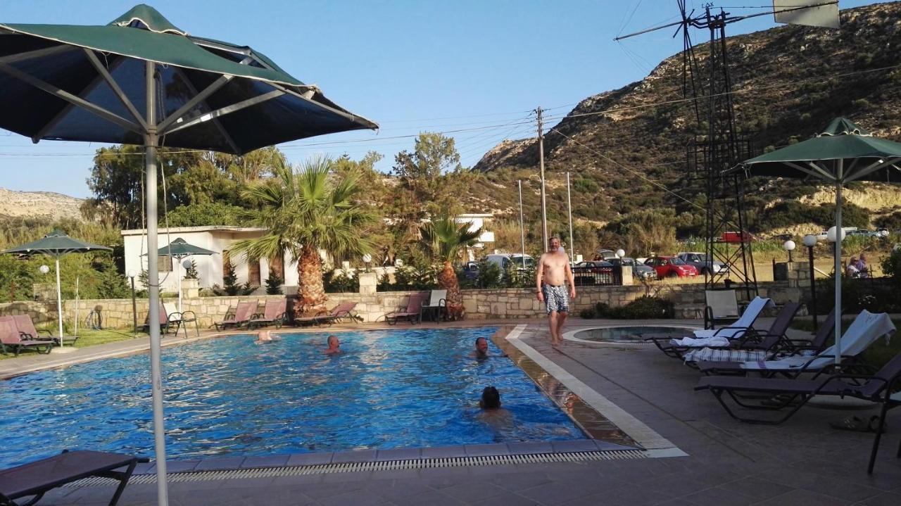 Dimitris Villa Hotel Matala  Ngoại thất bức ảnh