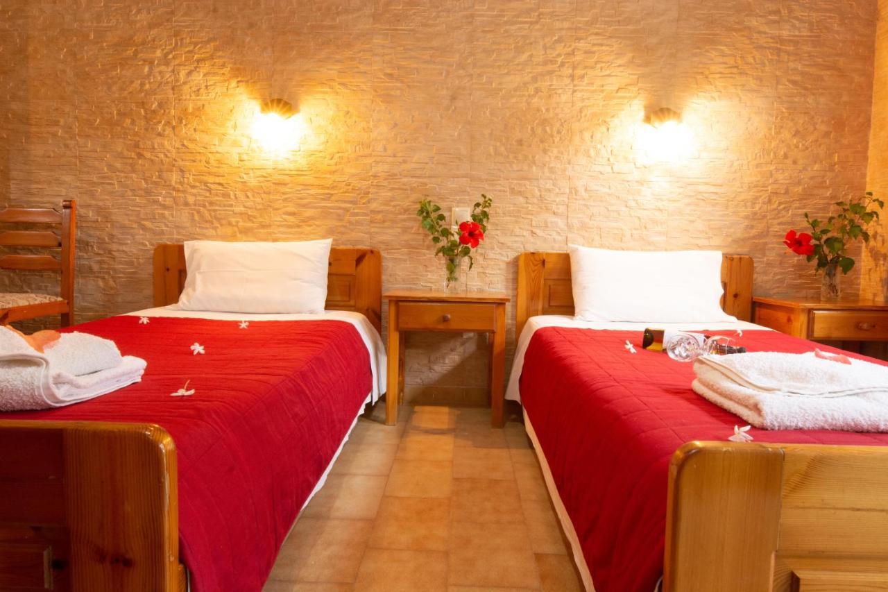 Dimitris Villa Hotel Matala  Ngoại thất bức ảnh